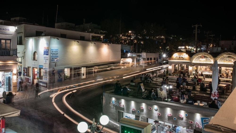 Santorini Main Square Hotel Fira  Exterior photo